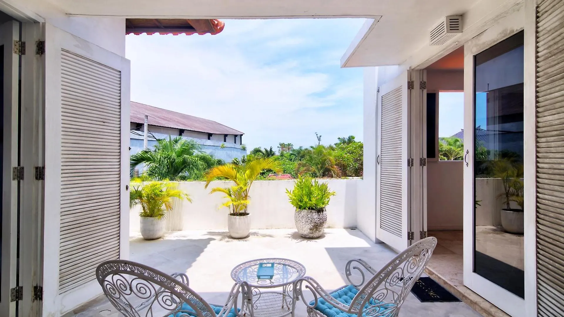 Villa Roma Seminyak Near Bintang Supermarket Indonesia