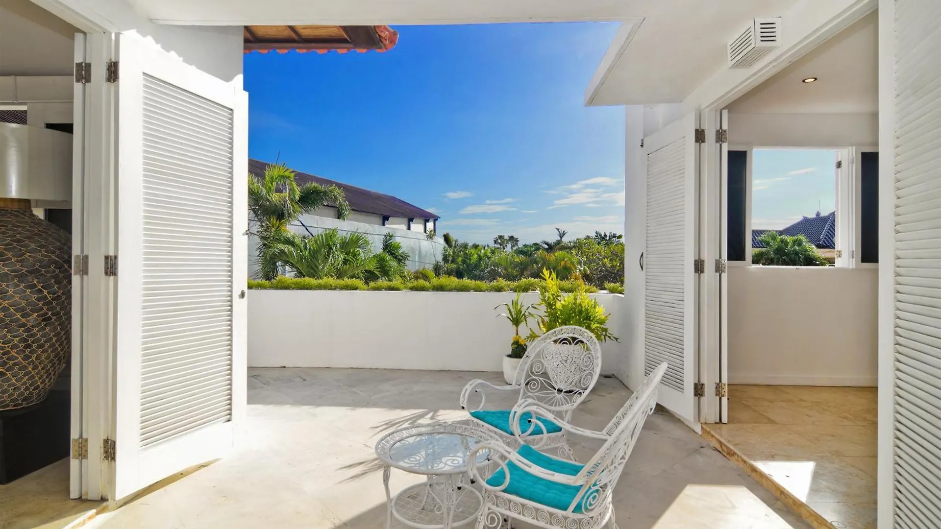 Villa Roma Seminyak Near Bintang Supermarket